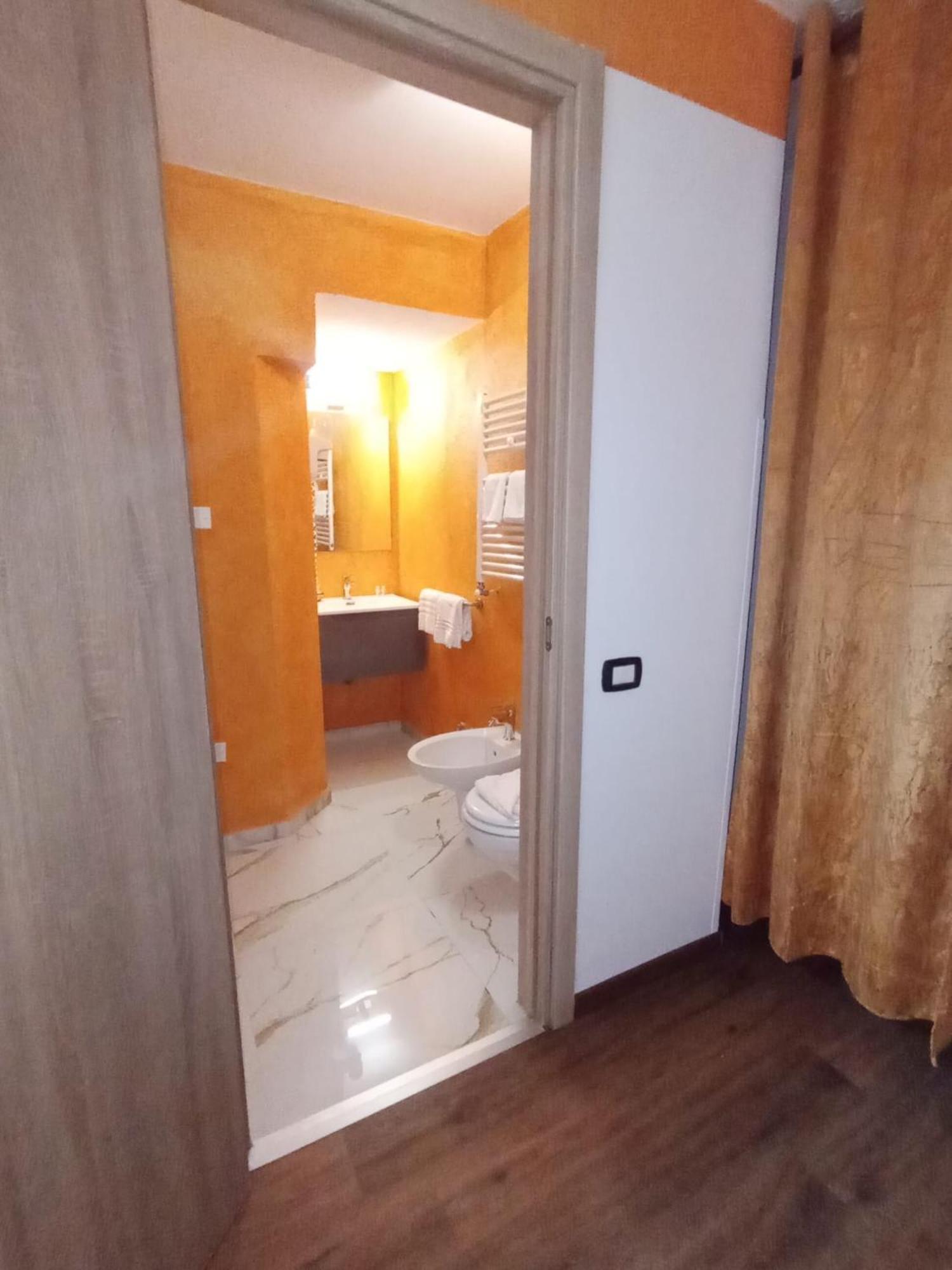 Hotel Veronese Genoa Ngoại thất bức ảnh