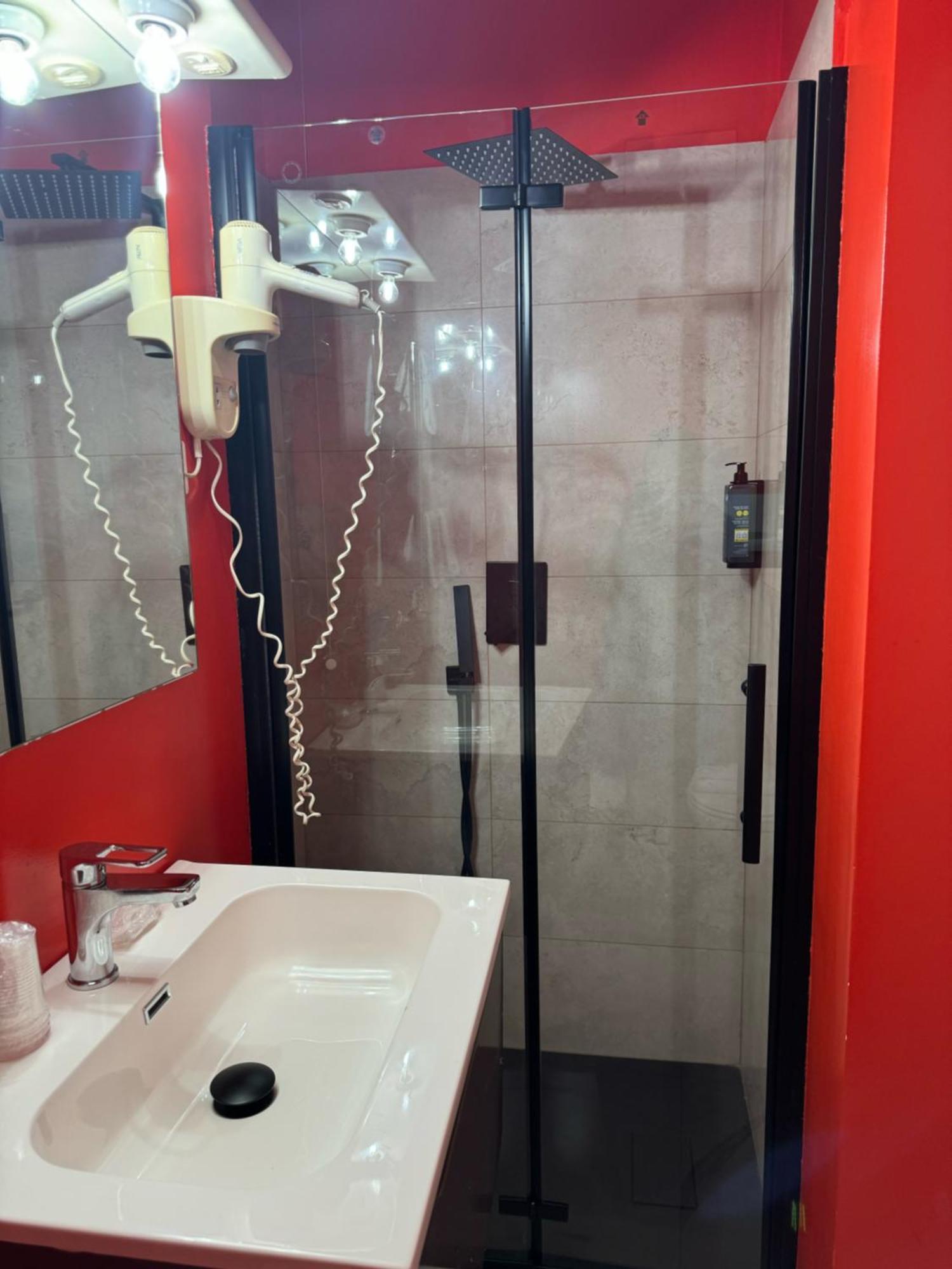 Hotel Veronese Genoa Ngoại thất bức ảnh