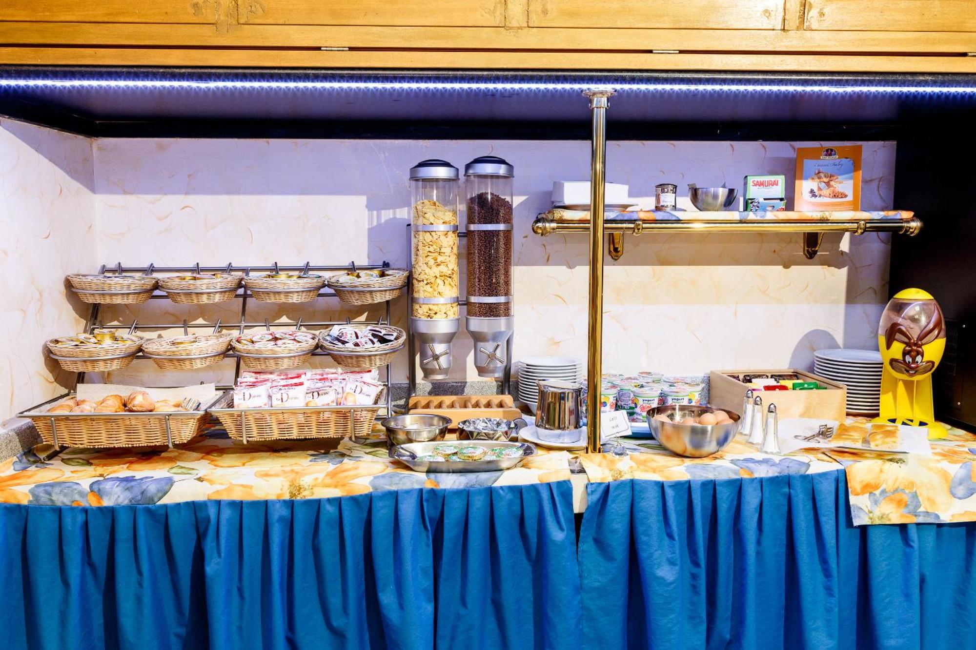 Hotel Veronese Genoa Ngoại thất bức ảnh