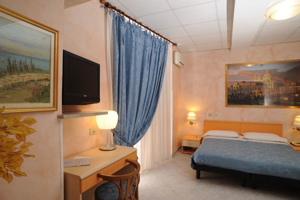 Hotel Veronese Genoa Ngoại thất bức ảnh